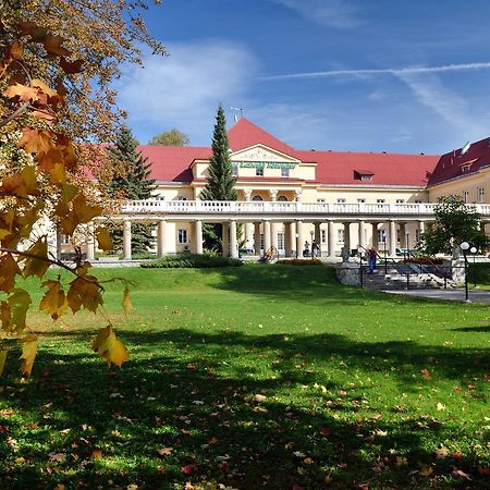 Nowe Lazienki Mineralne Krynica-Zdrój Esterno foto